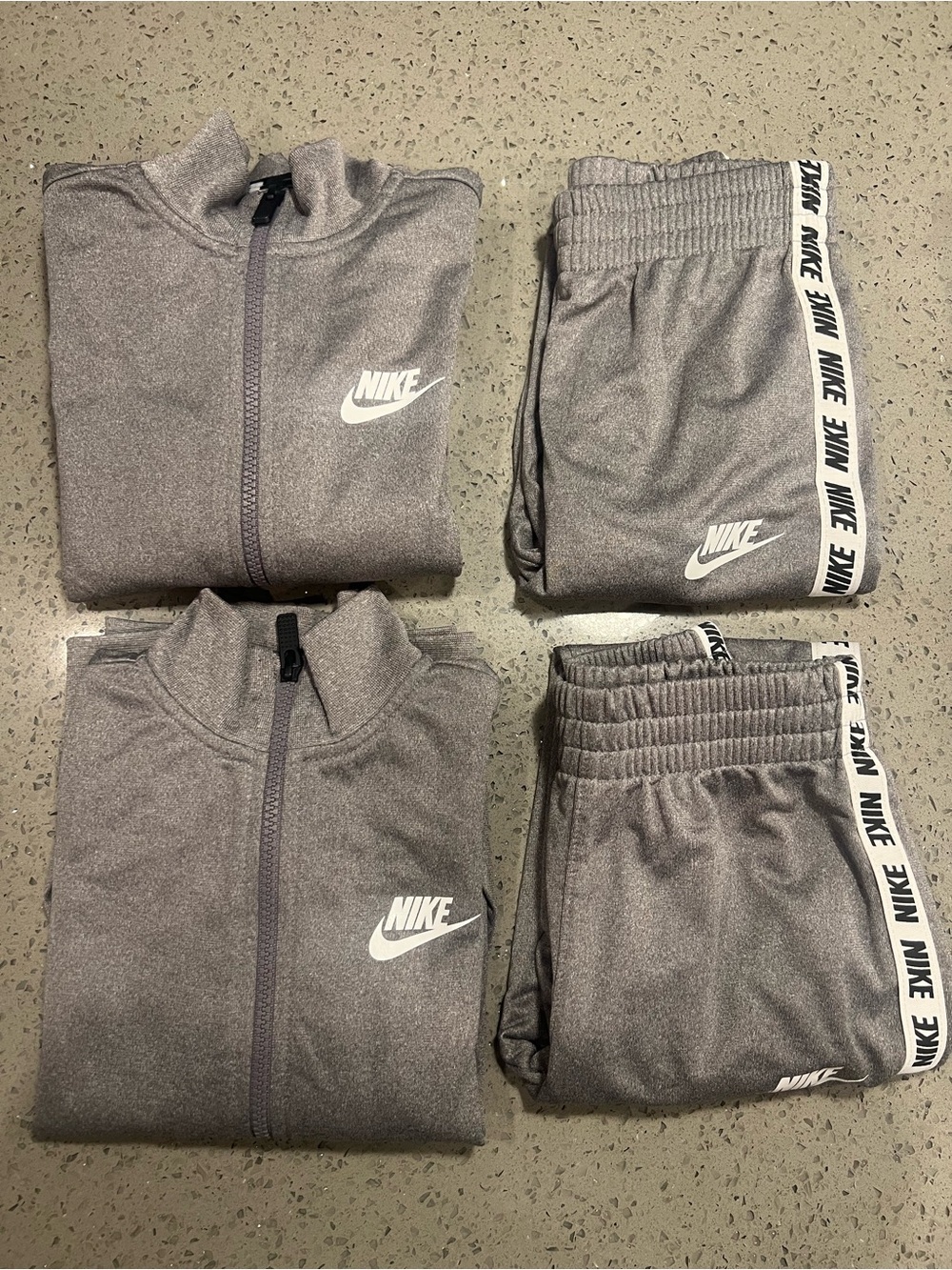 Nike Kids Gray Logo Track Jacket & Joggers Set size 5 - Picture 2 of 14